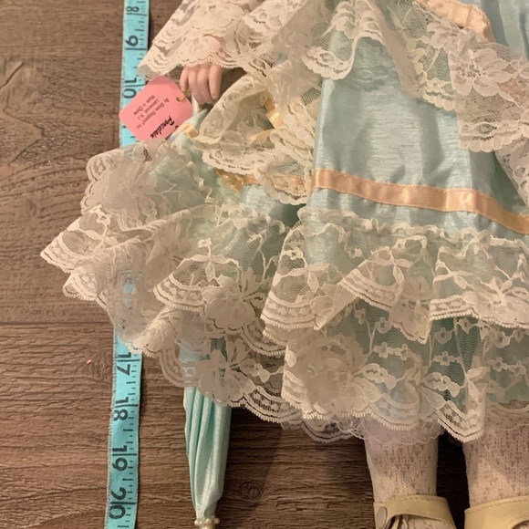 Elegant Collectible Porcelain Doll - Picture 7 of 12